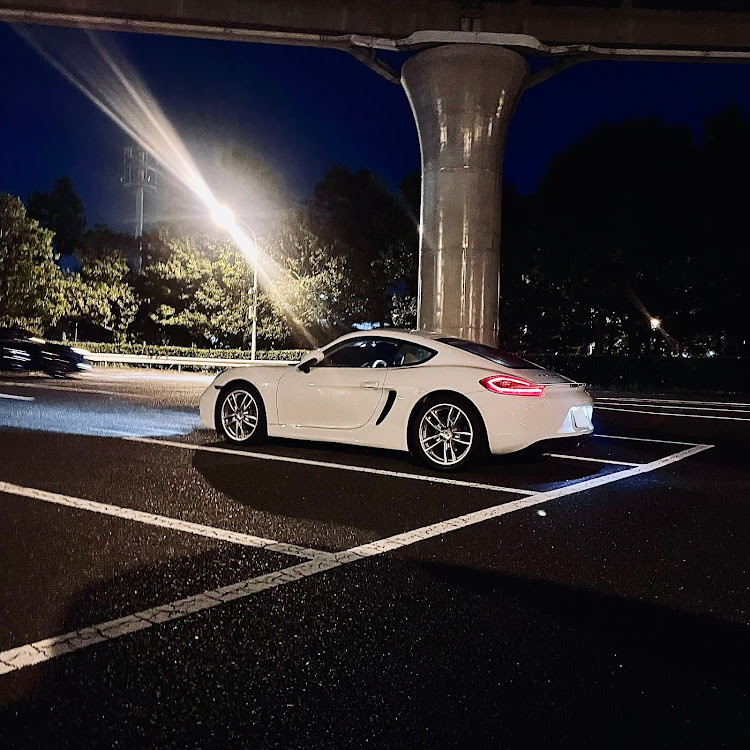 ケイマンのドライブに関するカスタム事例の投稿画像1枚目