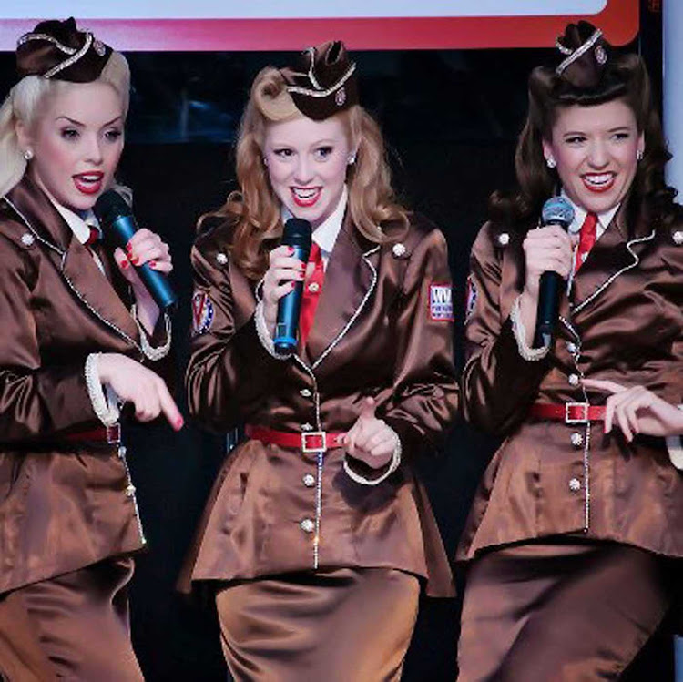 The singing trio Victory Belles takes you back to the 1940s through their live performances on the Queen of the Mississippi en route to New Orleans.