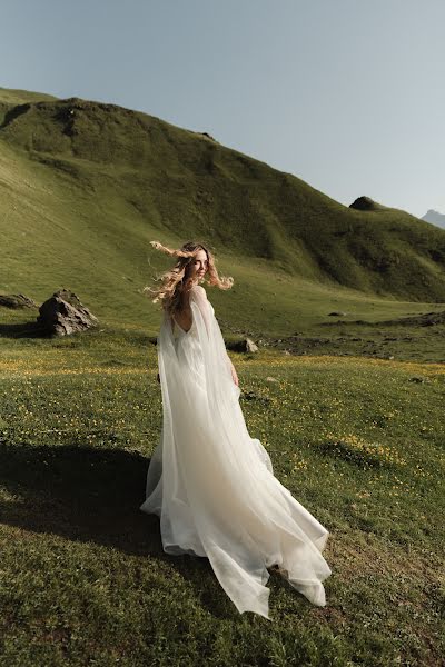 Wedding photographer Arina Krasnikova (arinak). Photo of 2 August 2021