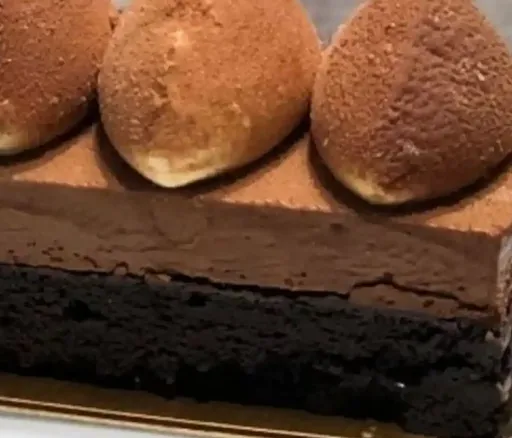 Chocolate Mousse Cake