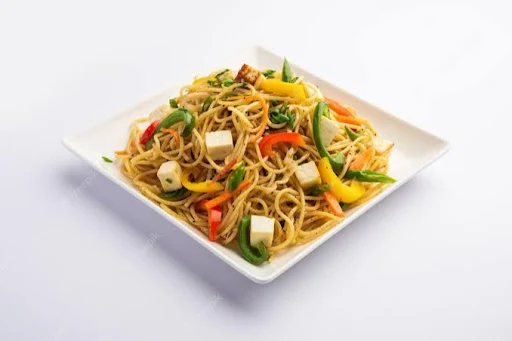 Egg Paneer Noodles