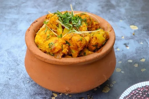 Gobhi Aloo Adraki