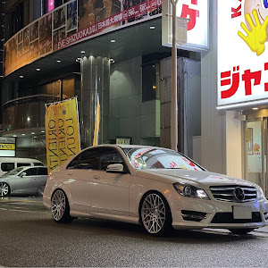 Cクラス セダン