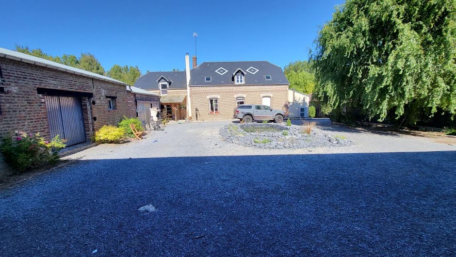 Vente maison 7 pièces 242 m² à Rouy-le-Petit (80190), 249 990 €