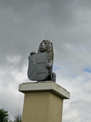 Egeskov Guardian Lion - Left 