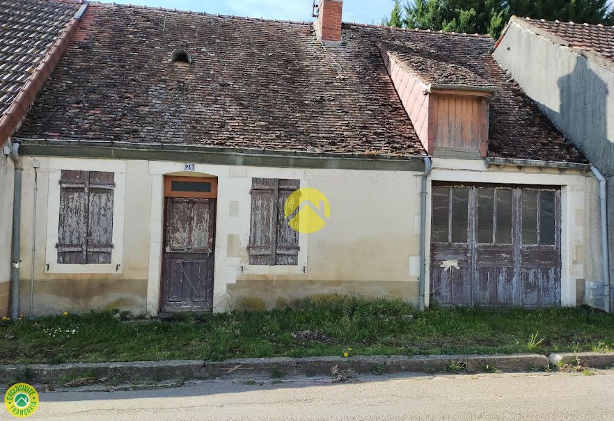 Vente maison 2 pièces 80 m² à La Guerche-sur-l'Aubois (18150), 32 500 €