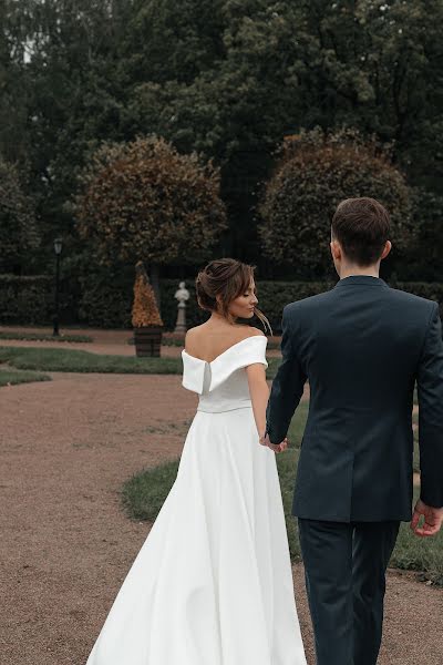 Fotógrafo de casamento Olga Shulginova (lelechkash24). Foto de 14 de outubro 2021