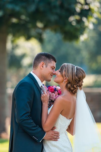 Fotografo di matrimoni Alex Foot (alexfoot). Foto del 8 aprile 2019