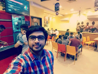 Sheersho Pramanik at Pizza Hut, Raheja Mall,  photos