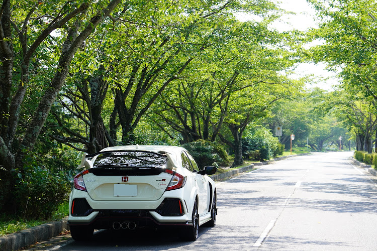 シビックタイプRの撮影スポット・洗車に関するカスタム事例の投稿画像2枚目