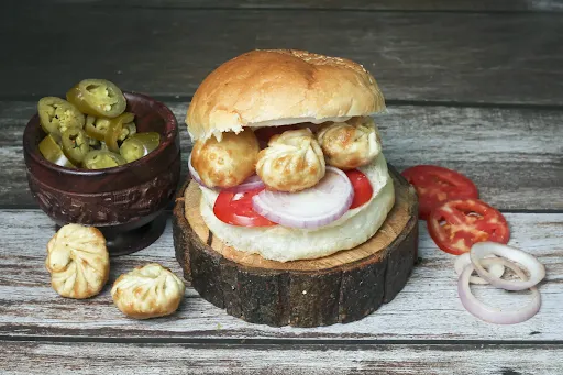 Chicken Momos Burger