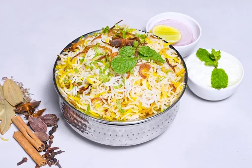 Veg Dum Biryani [Serves 2]