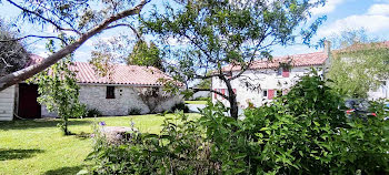 maison à Saint-Pierre-le-Vieux (85)