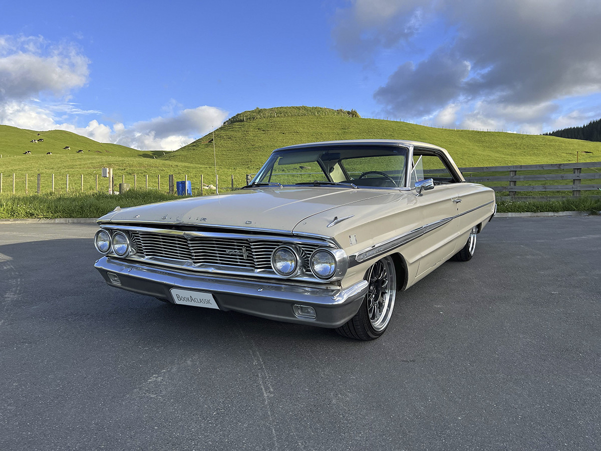 Ford Galaxie Hire Rotorua