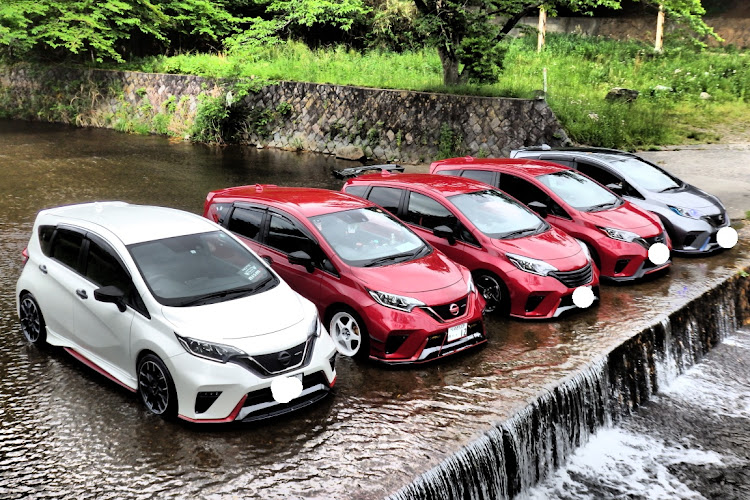 ノートのPage　One・訪問者‼️・川で、コロナの洗浄・車好きの仲間は最高です👍・紅いＮＯＴＥ e-powor nismo軍団に関するカスタム事例の投稿画像13枚目