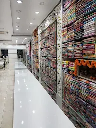 Aggarwal saree Centre photo 3