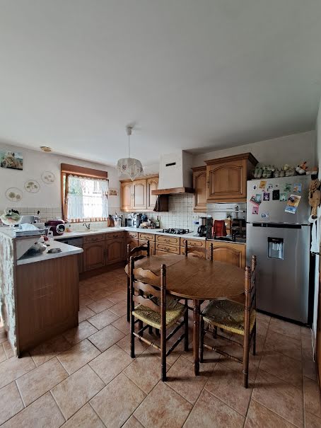 Vente maison 4 pièces 135 m² à Eperlecques (62910), 250 000 €