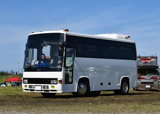 その他 のサロンバス デコトラ 日野レインボー マニ割り 海峡道塾に関するカスタム メンテナンスの投稿画像 車のカスタム情報はcartune