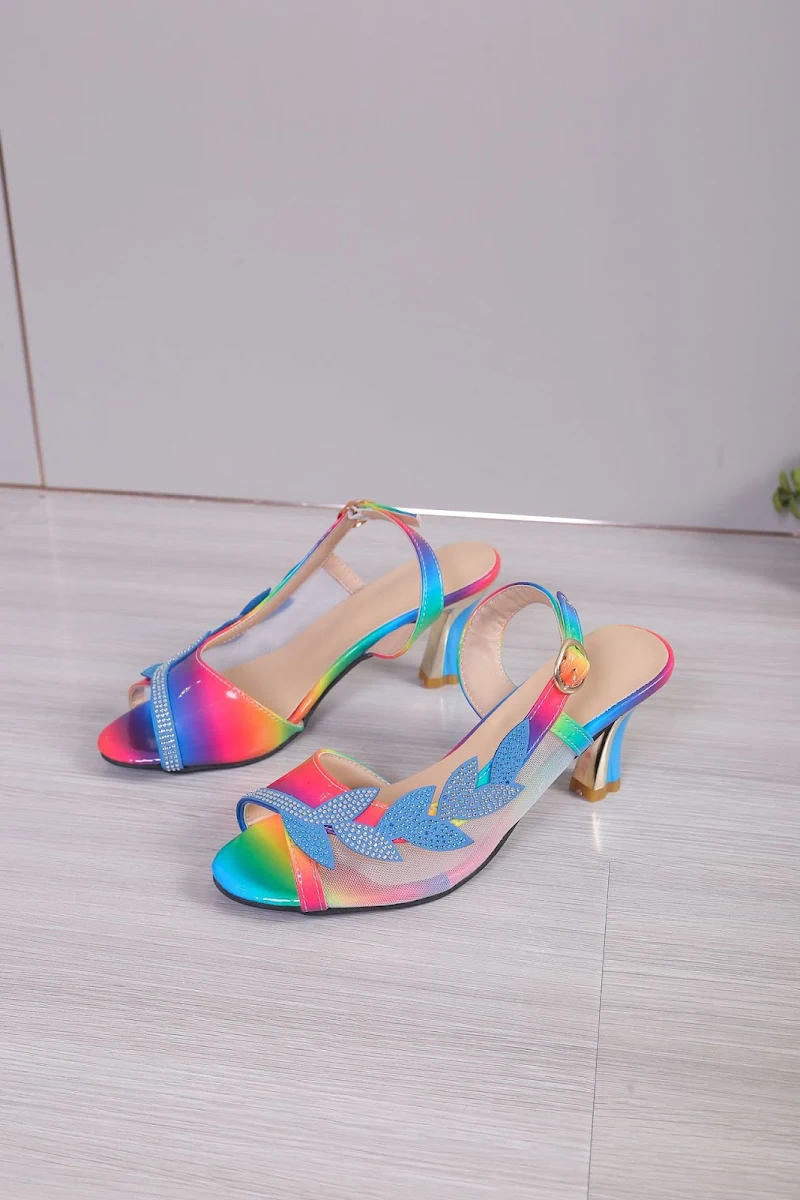 images slider number - 23