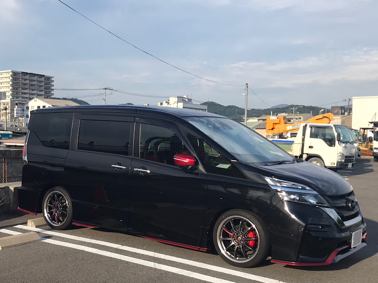 セレナのnismo・MAZDAスタジアム・高速道路パーキング・フロントガラスヒビ割れ・野球観戦に関するカスタム事例の投稿画像2枚目