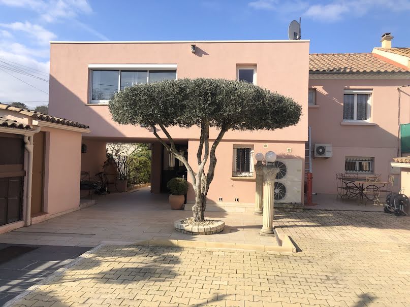 Vente maison 6 pièces 150 m² à Nimes (30000), 375 000 €