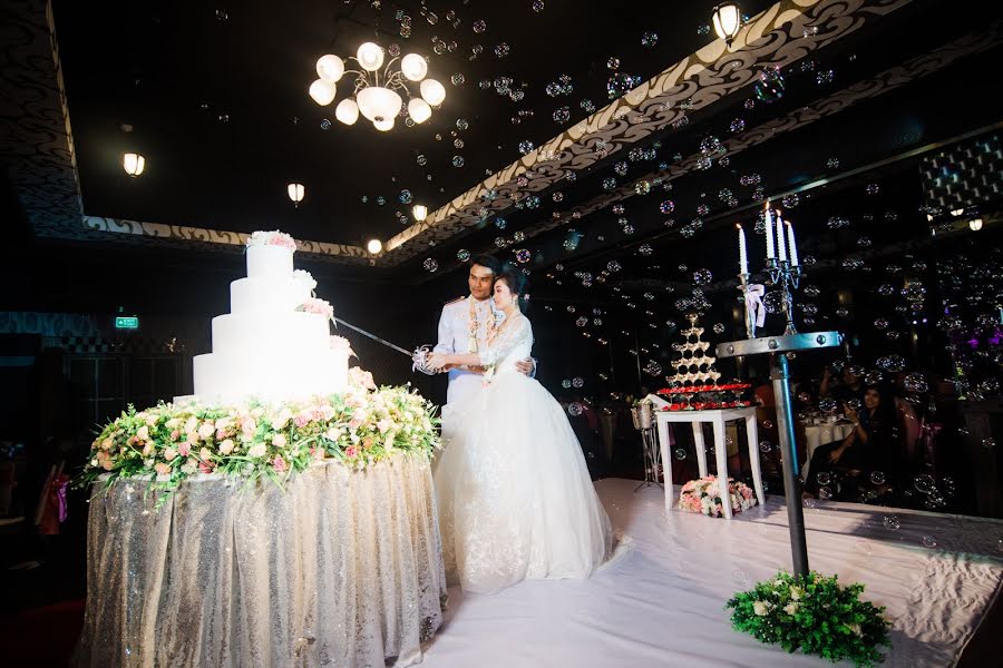 Fotógrafo de bodas Suppawit Hiranrat (khaibeamhiranrat). Foto del 8 de septiembre 2020