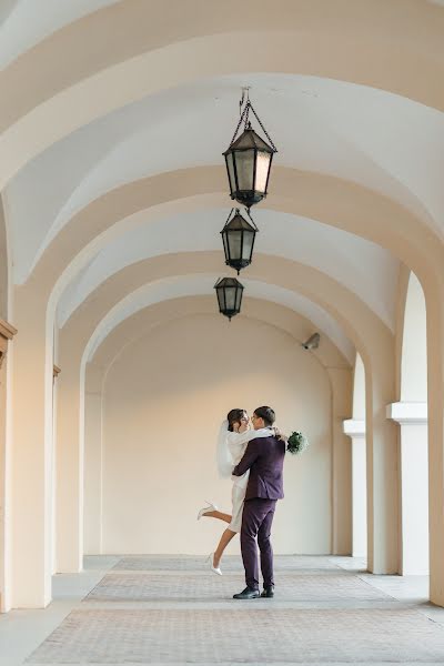 Fotógrafo de casamento Dilyara Melnikova (dilyara). Foto de 28 de dezembro 2021