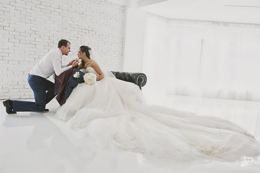 Wedding photographer Mikhail Zykov (22-19). Photo of 3 October 2015