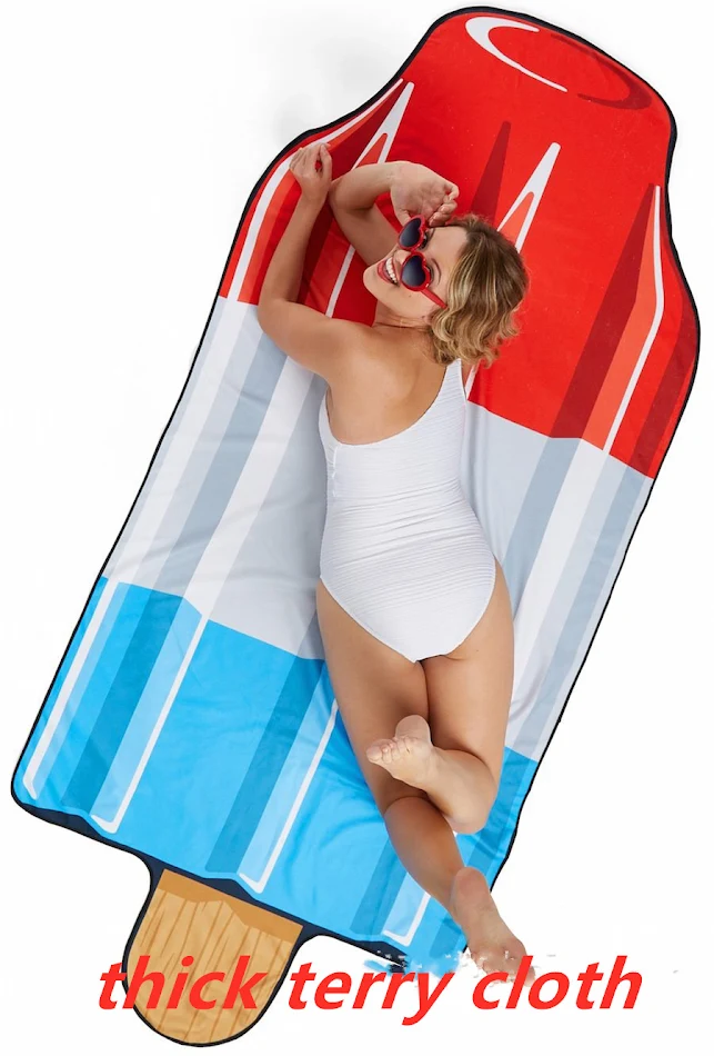 Waterabsorberende en sneldrogende strandlaken met print. Ideaal voor zwemmen. Lichtgewicht materiaal voor comfort en plezier op het strand.