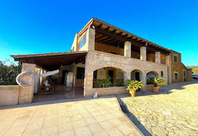 House with pool and terrace 3