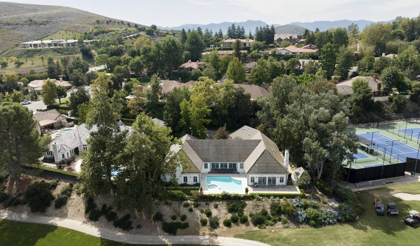 House with pool Westlake Village