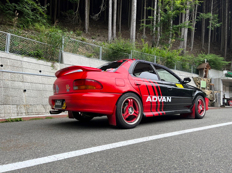 インプレッサ WRX STIのgc8・ADVAN・暑い、、暑いぞおおお！！・32万キロ突破！！に関するカスタム事例の投稿画像3枚目
