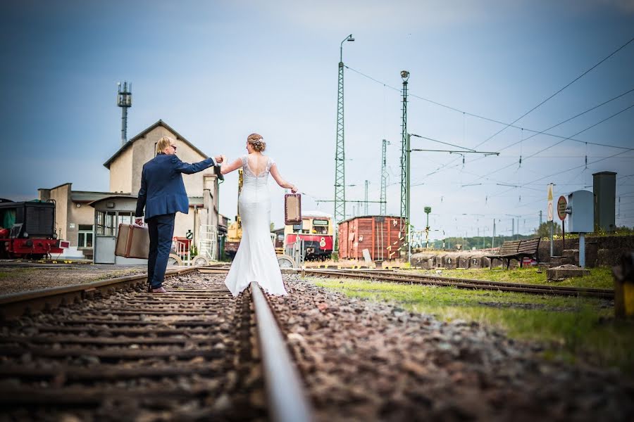 Svadobný fotograf Julian Dörr (kurznach12). Fotografia publikovaná 20. marca 2019