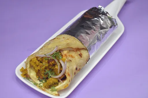 Anda Aloo Cheese Roll