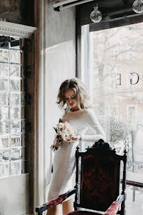 Wedding photographer Lyuba Bolotina (lyubab). Photo of 12 February 2020