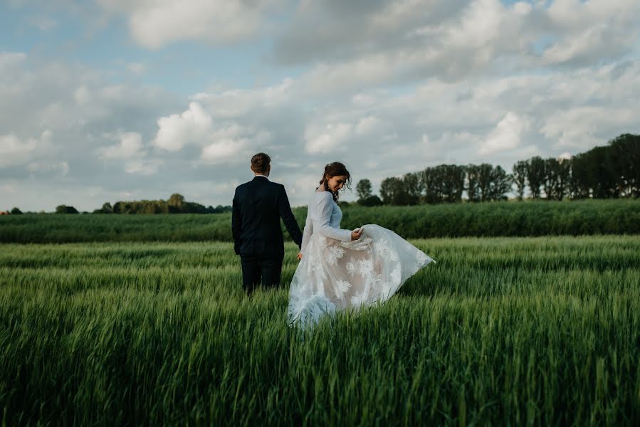 Hochzeitsfotograf Gina Kühn (ginak). Foto vom 7. Januar 2022