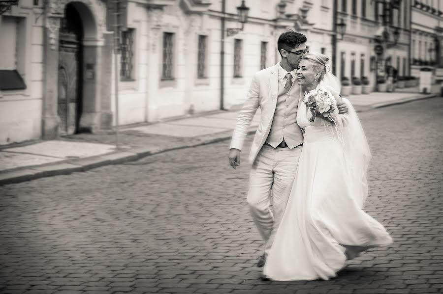 Fotógrafo de bodas Pavel Ruzicka (ruzicka). Foto del 17 de abril 2015
