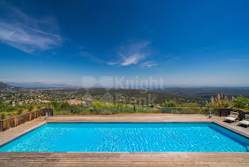 villa à Tourrettes-sur-Loup (06)