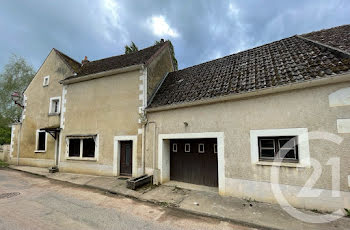 maison à Lurcy-le-Bourg (58)