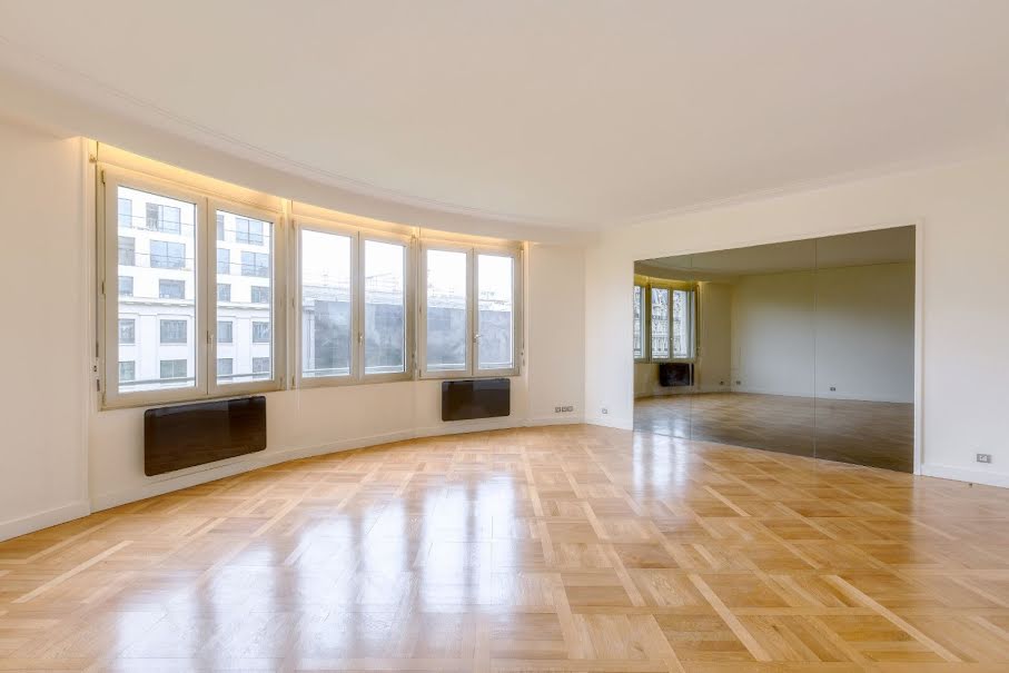 Location  appartement 2 pièces 95.76 m² à Paris 8ème (75008), 4 800 €
