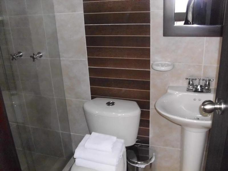 Casa En Venta - Quinta Paredes, Bogota