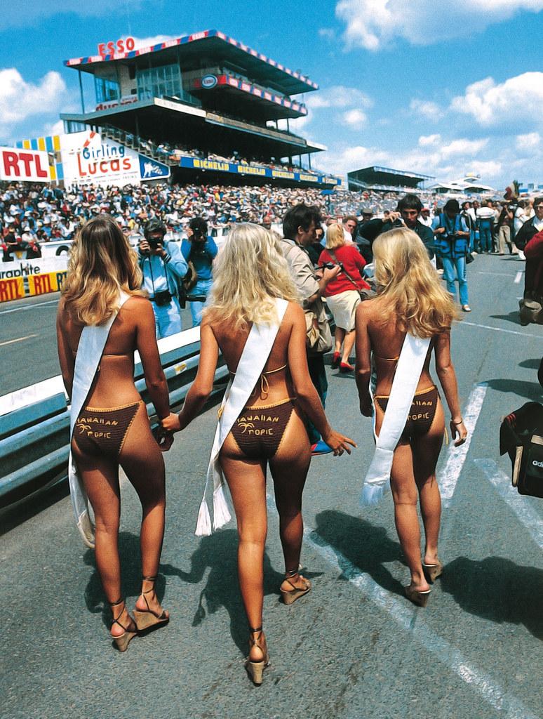 C:\Users\Valerio\Desktop\The Hawaiian Tropic girls strut their stuff at Le Mans in 1981..jpg