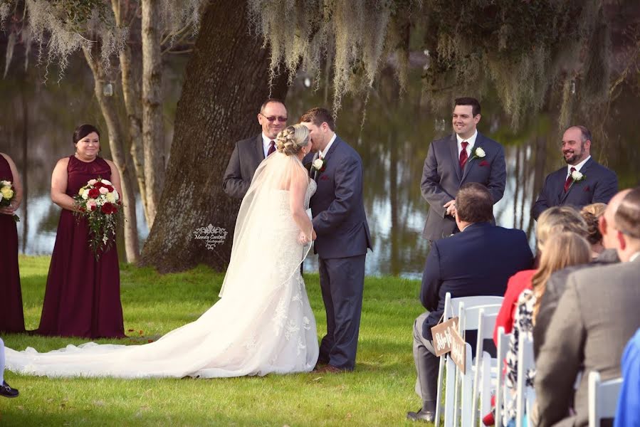 Photographe de mariage Mandy Cantrell (mandycantrell). Photo du 30 décembre 2019