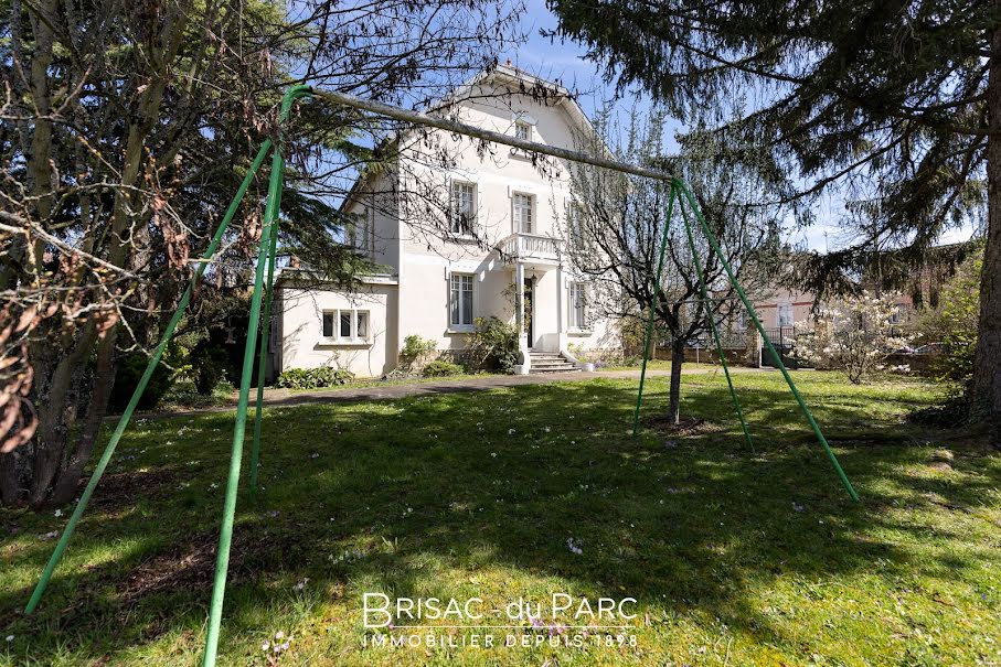 Vente maison 8 pièces 240 m² à Dijon (21000), 785 000 €