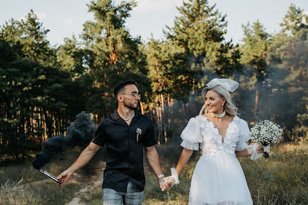 Wedding photographer Yana Kovaleva (yanakovaleva). Photo of 12 April 2023