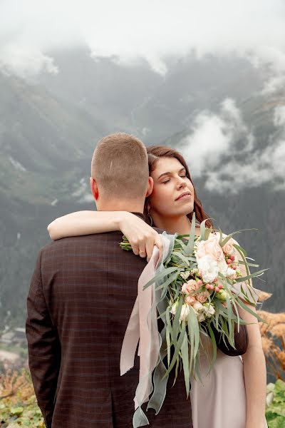 Fotógrafo de casamento Lesha Bondarevich (leshabondarevich). Foto de 17 de julho 2023