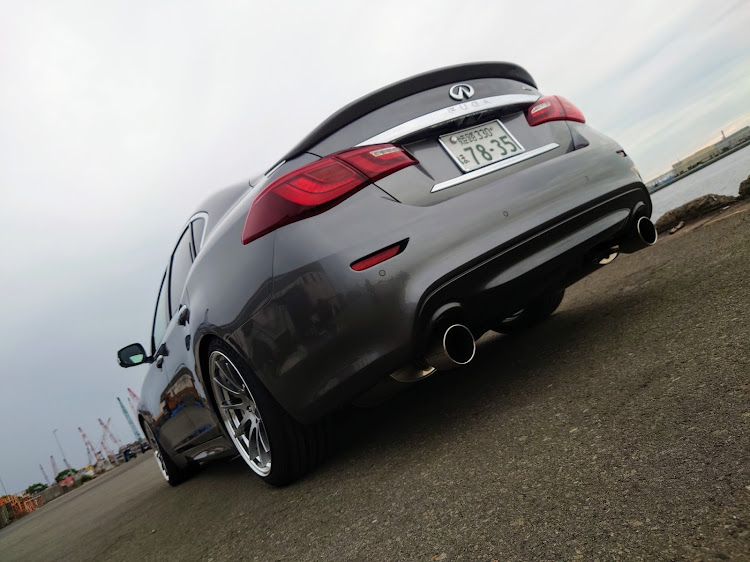 フーガ 51の洗車・カメラのある生活・インパルリアスポイラーに関するカスタム事例の投稿画像3枚目