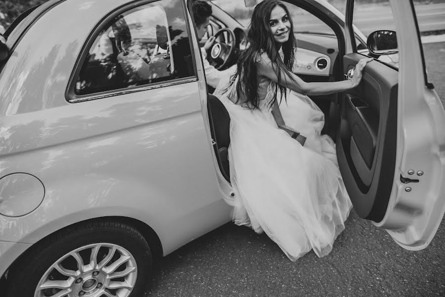 Photographe de mariage Maksim Artemchuk (theartemchuk). Photo du 22 août 2016