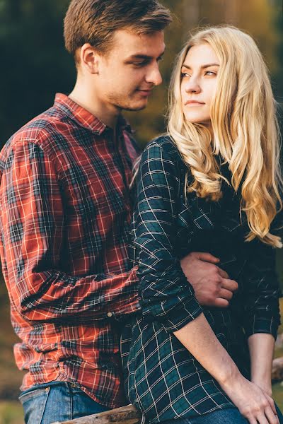 Nhiếp ảnh gia ảnh cưới Ekaterina Ermakova (ky-bik). Ảnh của 30 tháng 10 2014