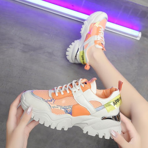 Title 2, Casual Sports Flat Shoes for Men and Women Comf...